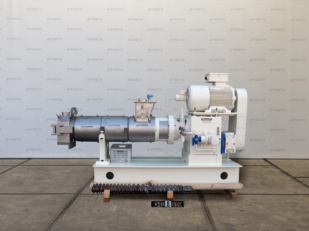 Berstorff ZE-130R - Dubbelschroefs extruder