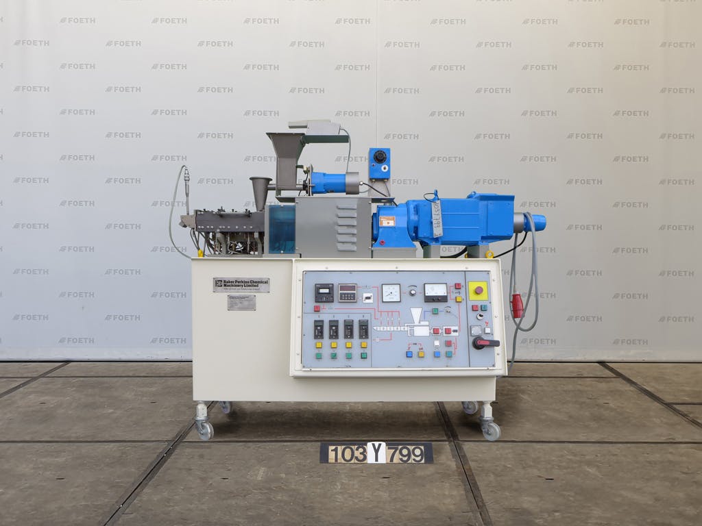 Baker Perkins MPC/V30 - Doppelschneckenextruder