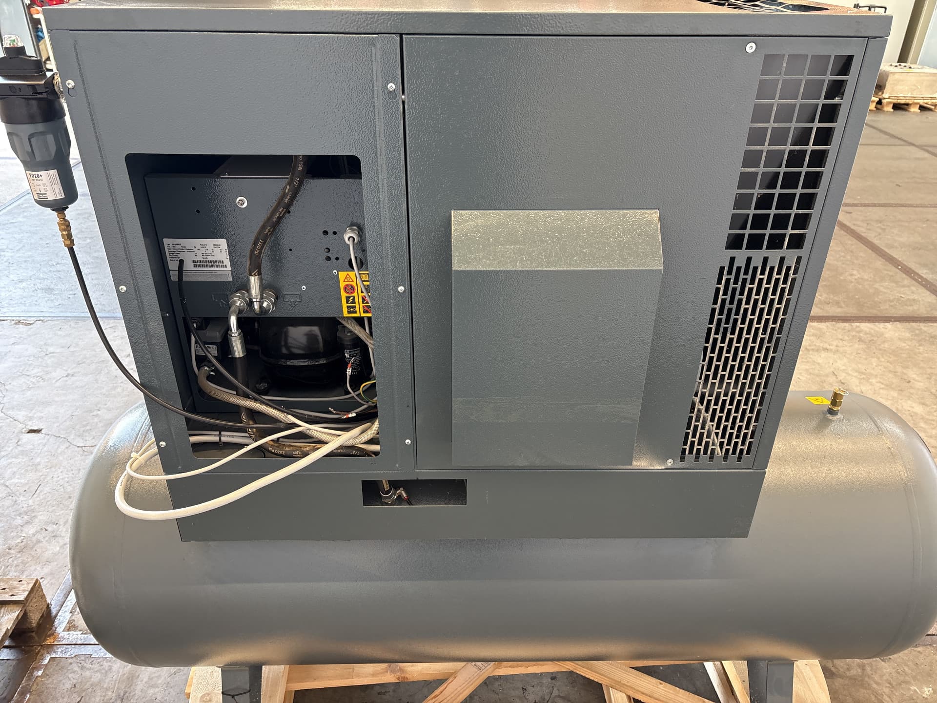 Atlas Copco G7 FF — Screw Compressor - Soplante - image 4