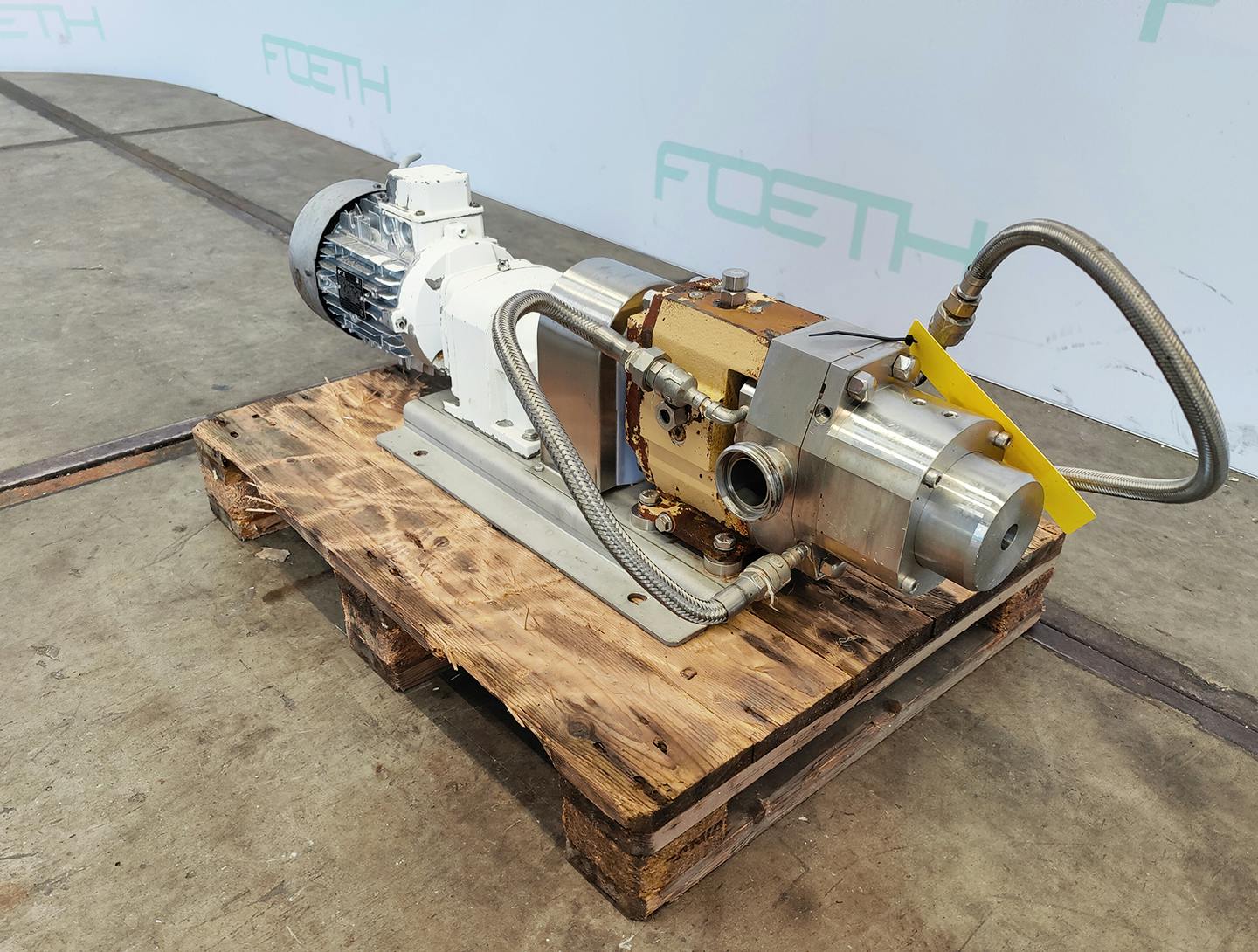 SPX Flow TL2-0234-40/01-16-GW23 - Rotary Lobe Pump - image 4