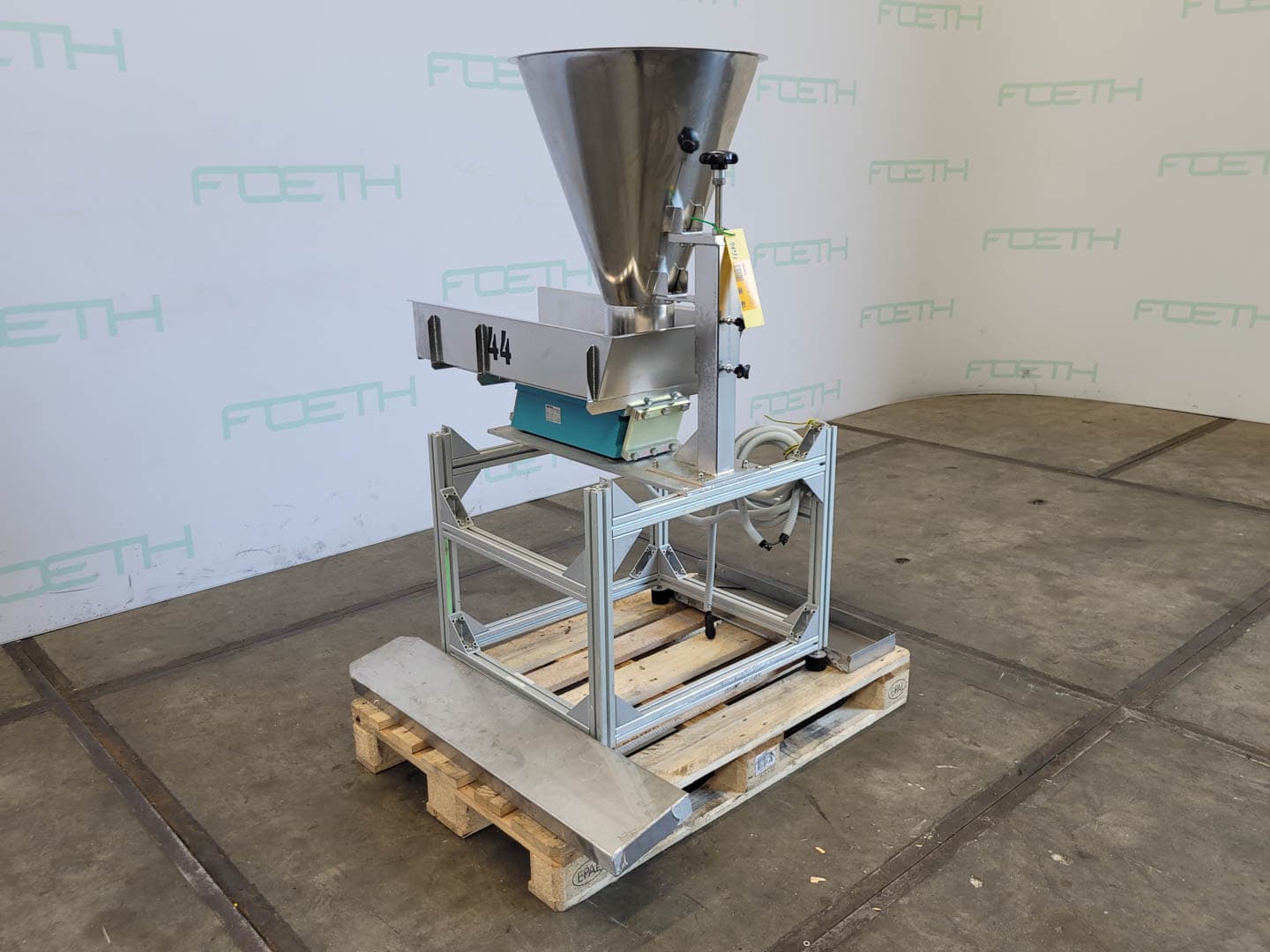 Aviteq KF12-2 - Trilgoot - image 1