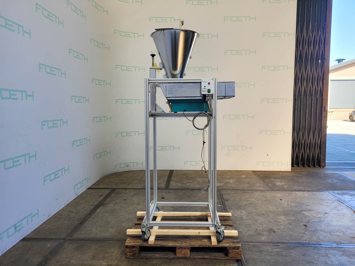 Aviteq KF12-2 - Trilgoot - image 2