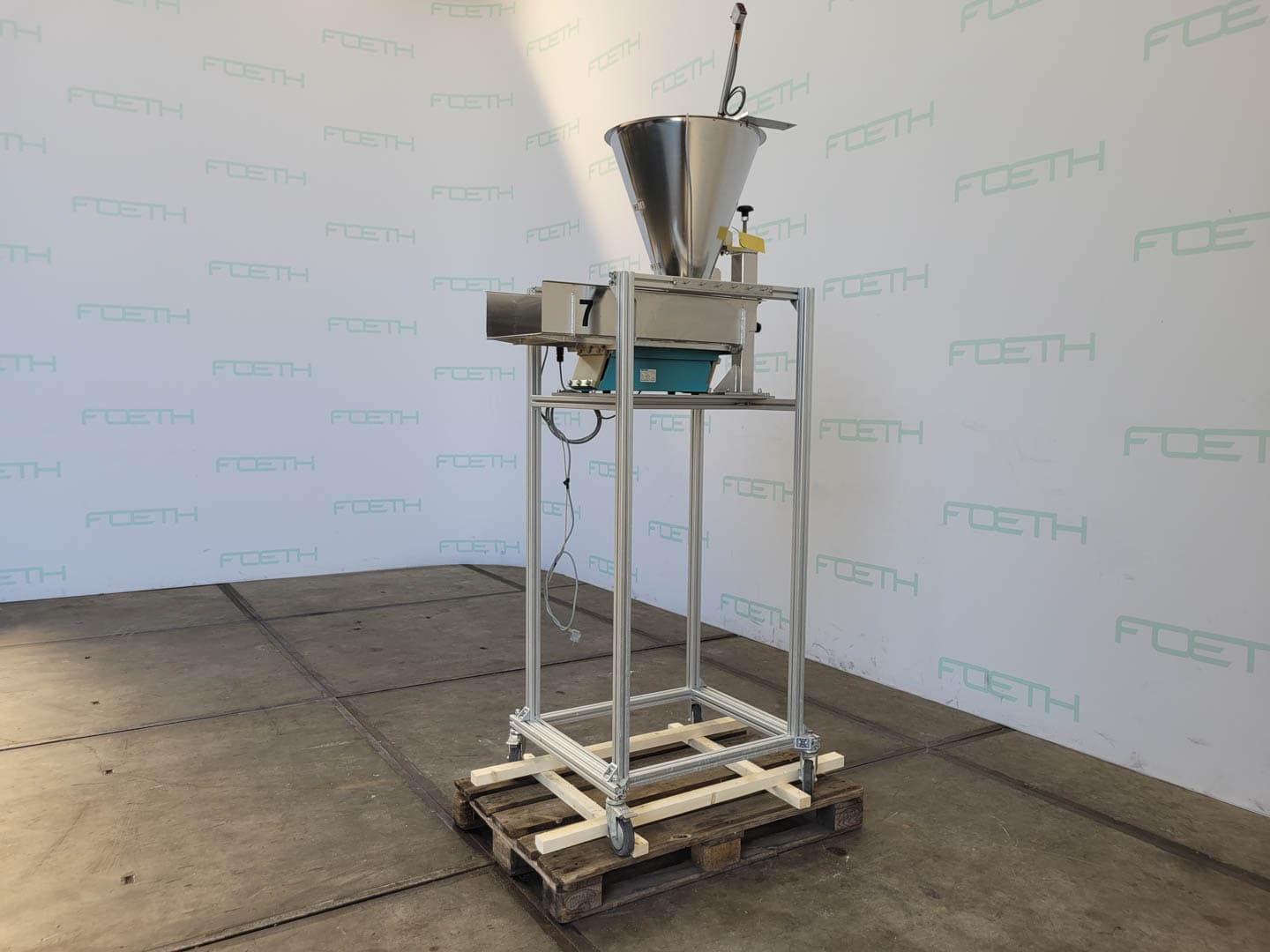 Aviteq KF12-2 - Trilgoot - image 5
