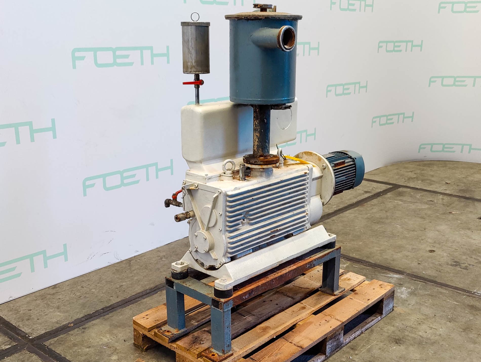 Leybold E250 - Vacuumpomp - image 2
