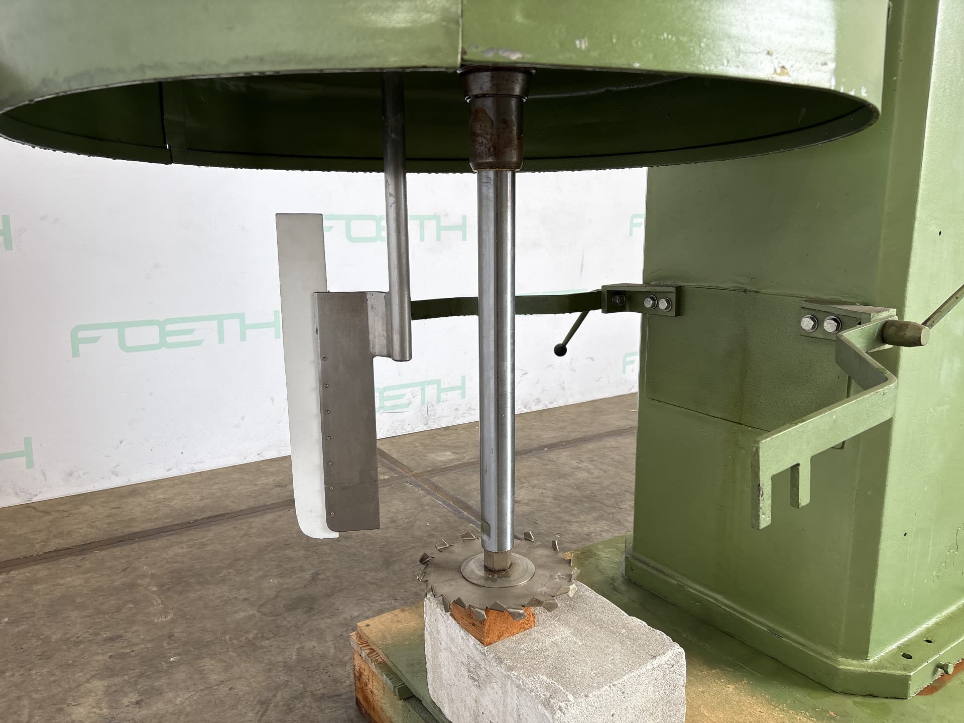 Molteni - Dissolver - image 4
