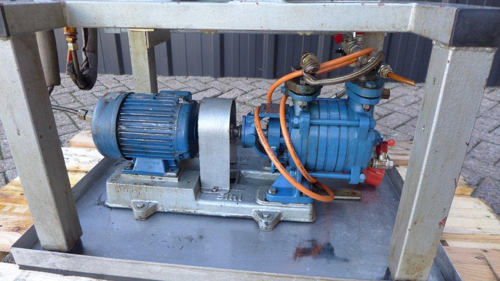 Busch Lotos - Vacuum pump - image 5