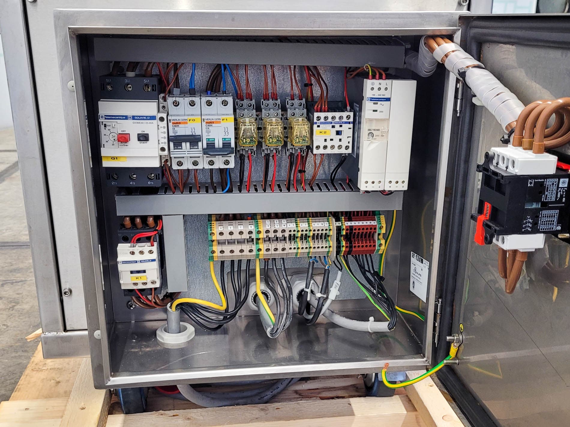 Debee  2000/3 - Plunjer homogenisator - image 6