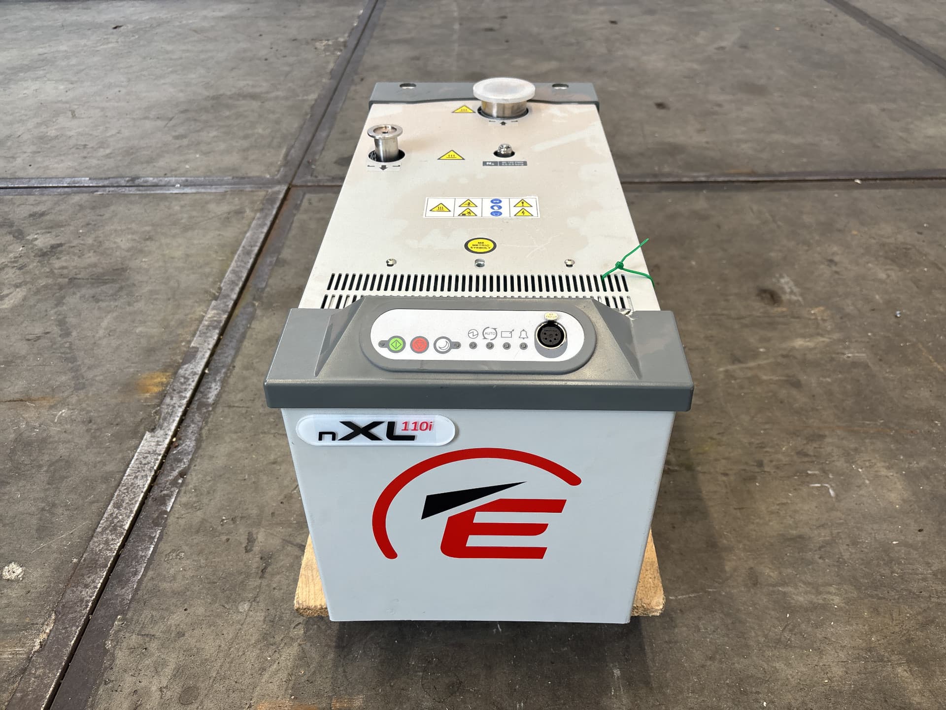 Edwards nXL 110i - Vacuumpomp - image 2