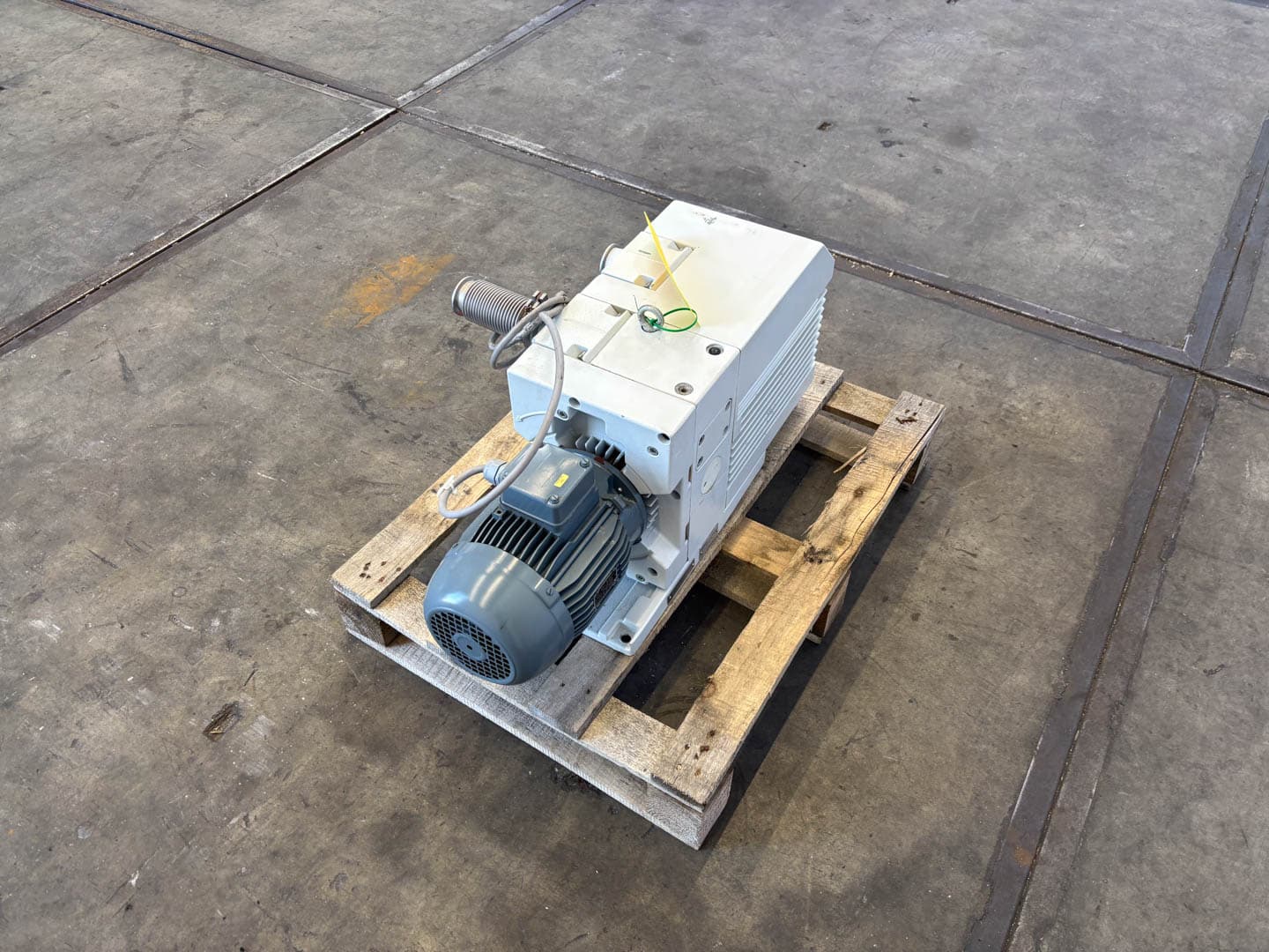 Trivac D65B - Pompa próżniowa - image 7