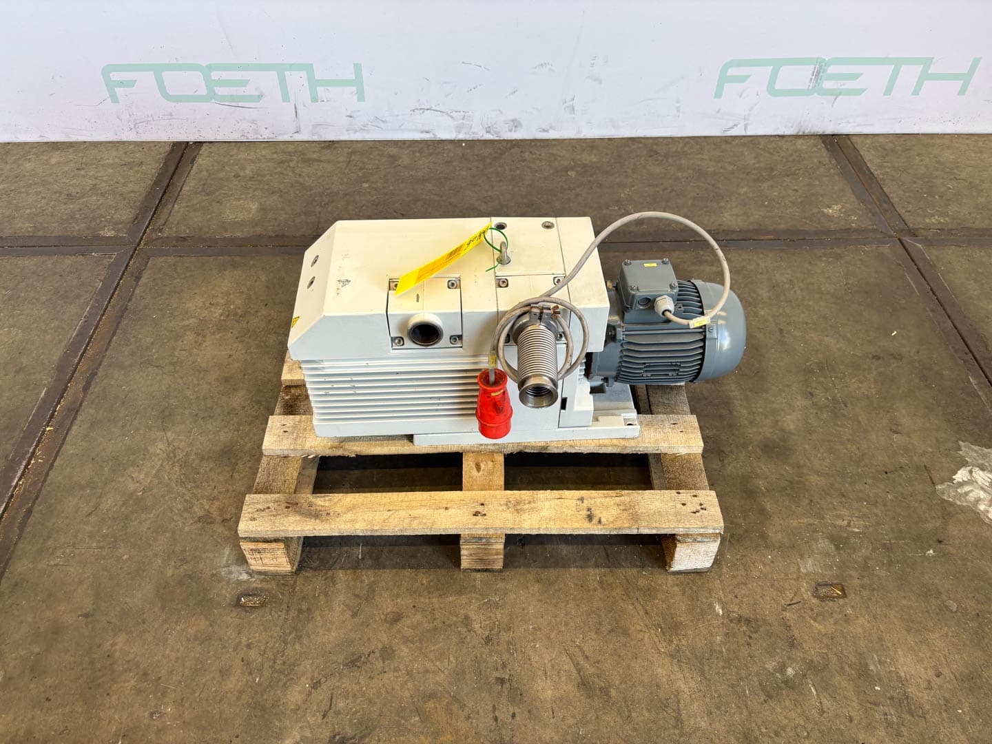 Trivac D65B - Pompa próżniowa - image 1