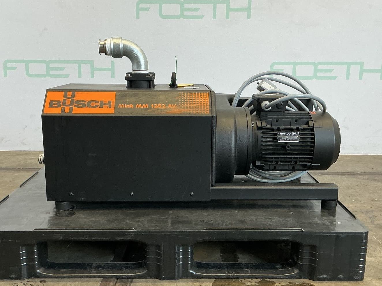 Busch MM 1252 AV - Pompa próżniowa - image 1
