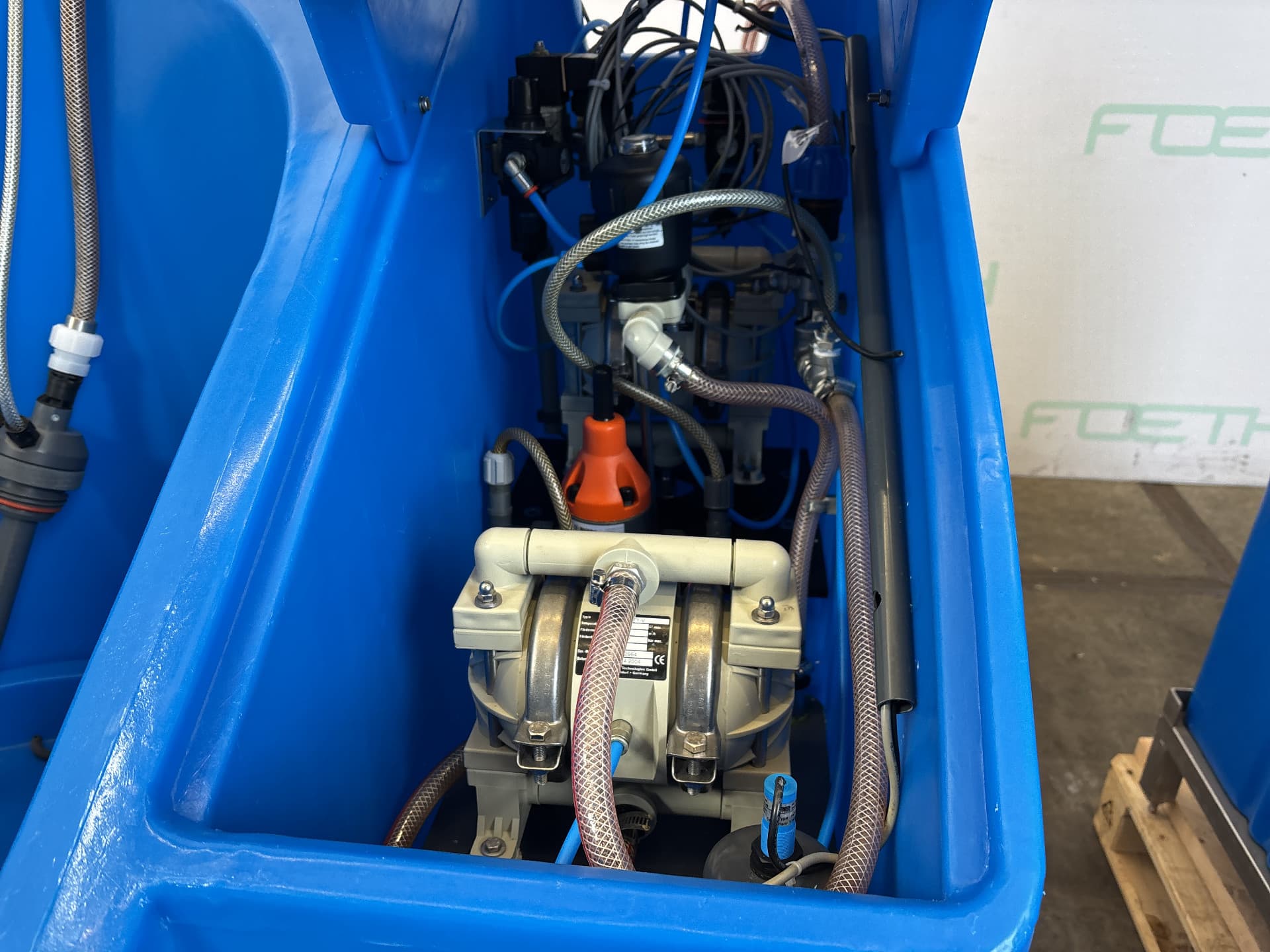 Ecolab Distribution pumps 2x2 - Doseerpomp - image 8