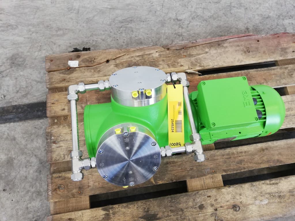 KNF Neuberger GmbH PJ29420-N1400.1.2SP.9E Ex - Диафрагменный насос - image 2