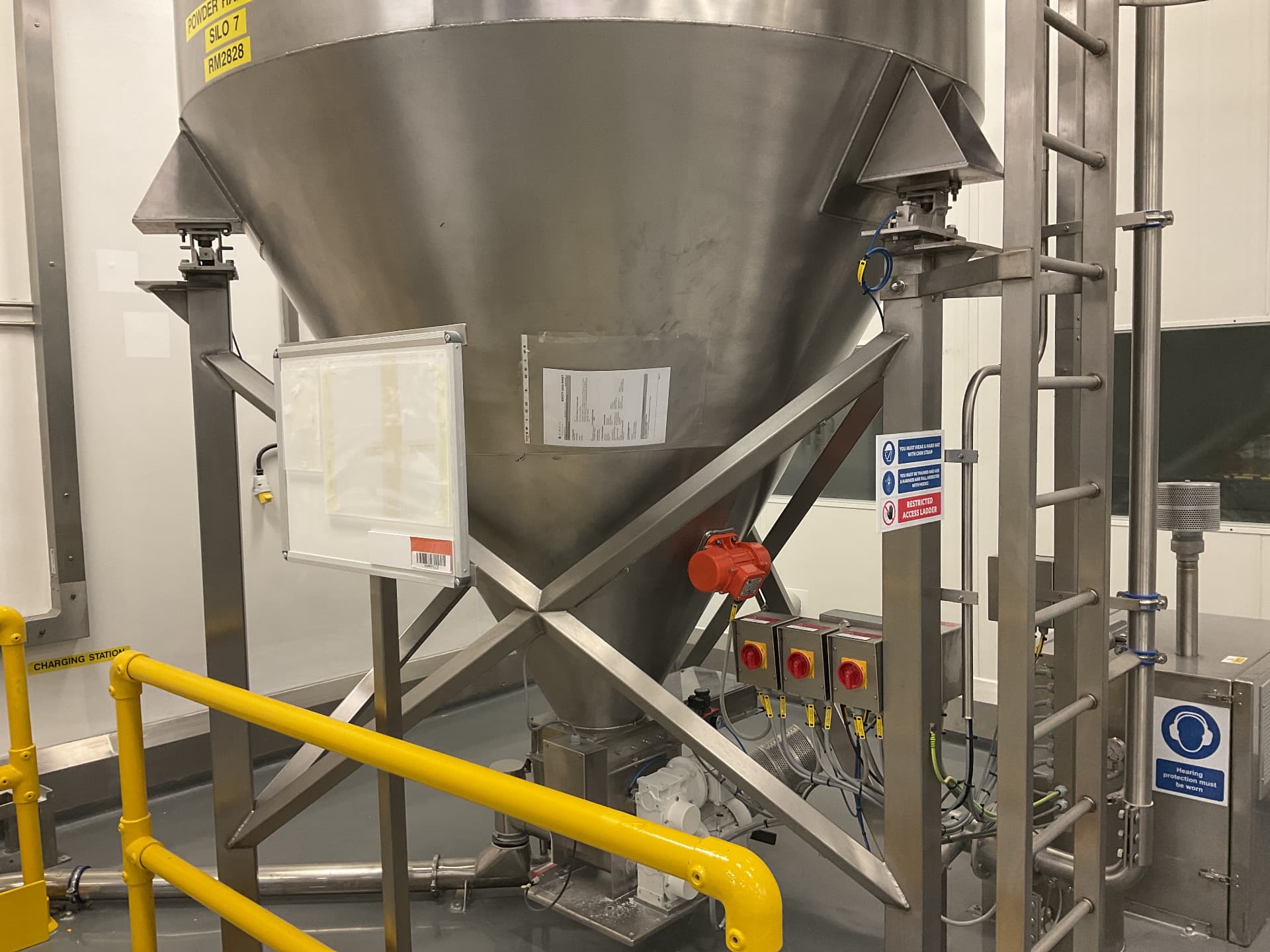 Procom Engineering - Stortkabinet - image 11