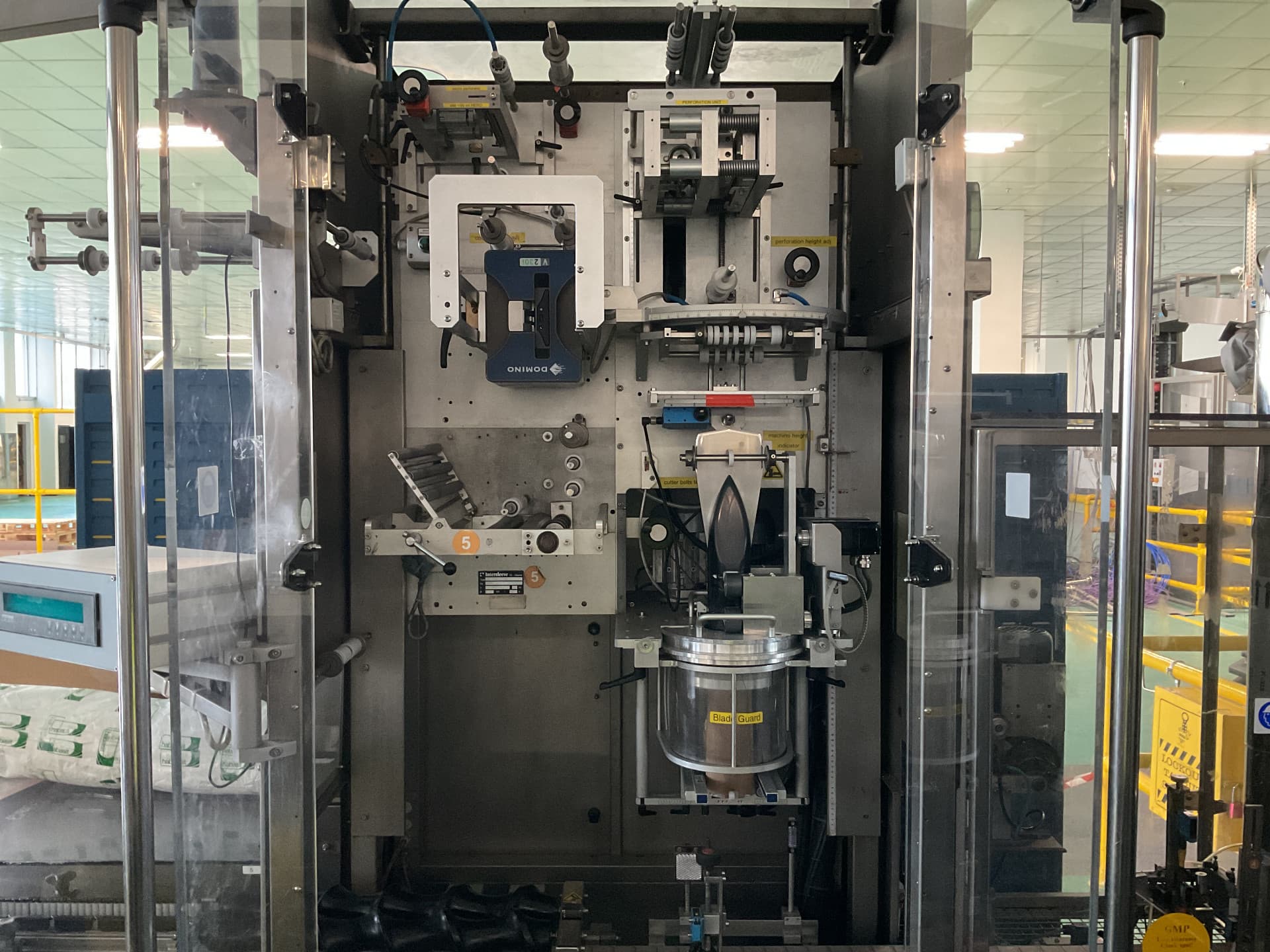Ronchi Mizar/P - Vloeistofvul- en sluitmachine - image 11