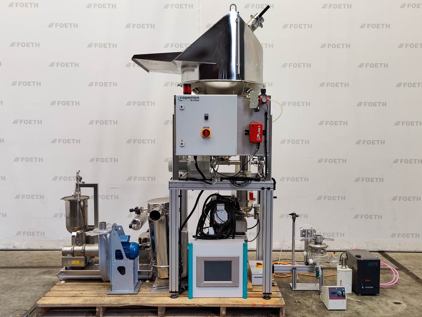 Coperion K2-MV-T35 (with high shear mixer) - Дозирующий винт - image 1