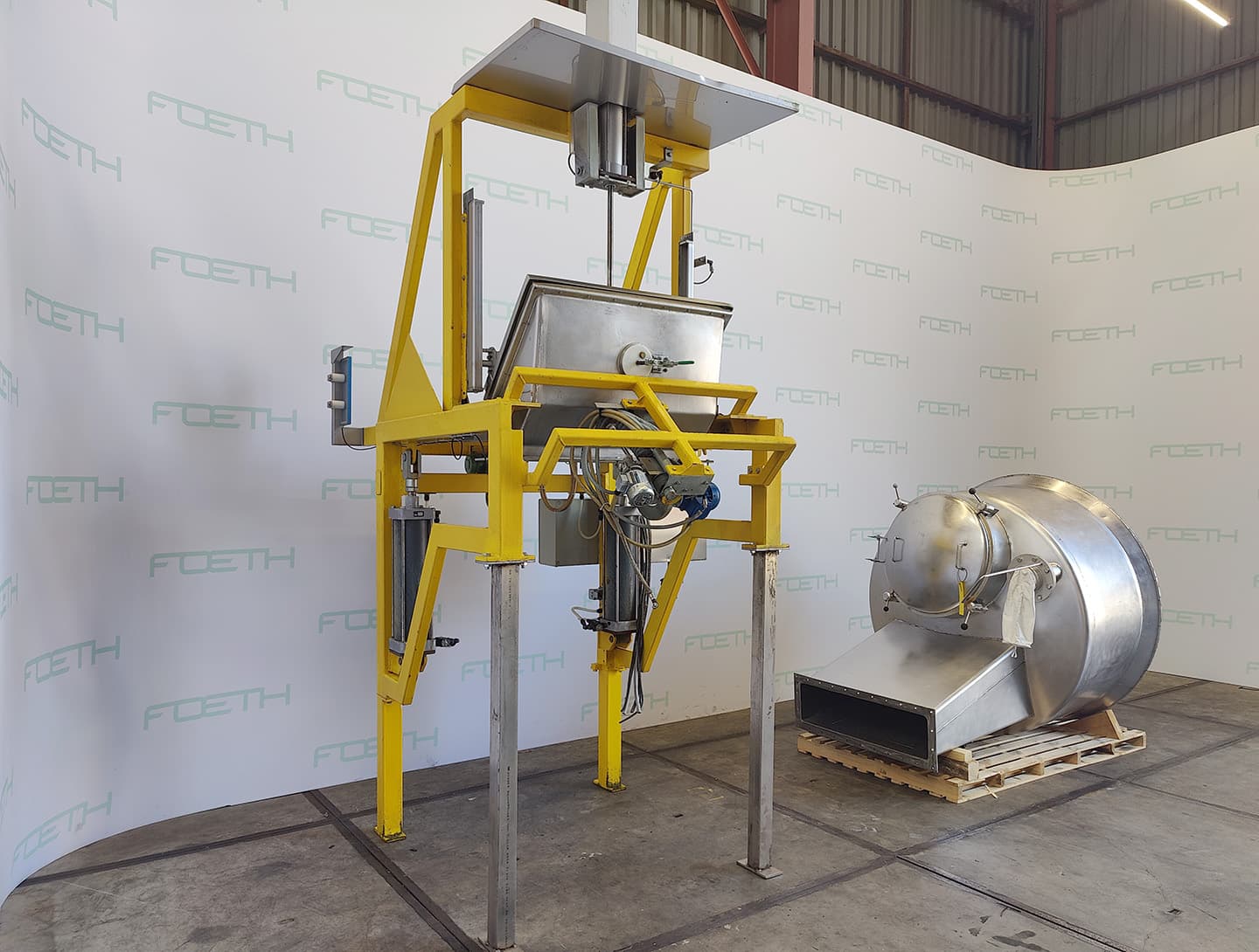 J-Tec Material Handling - Растариватель мешков - image 1