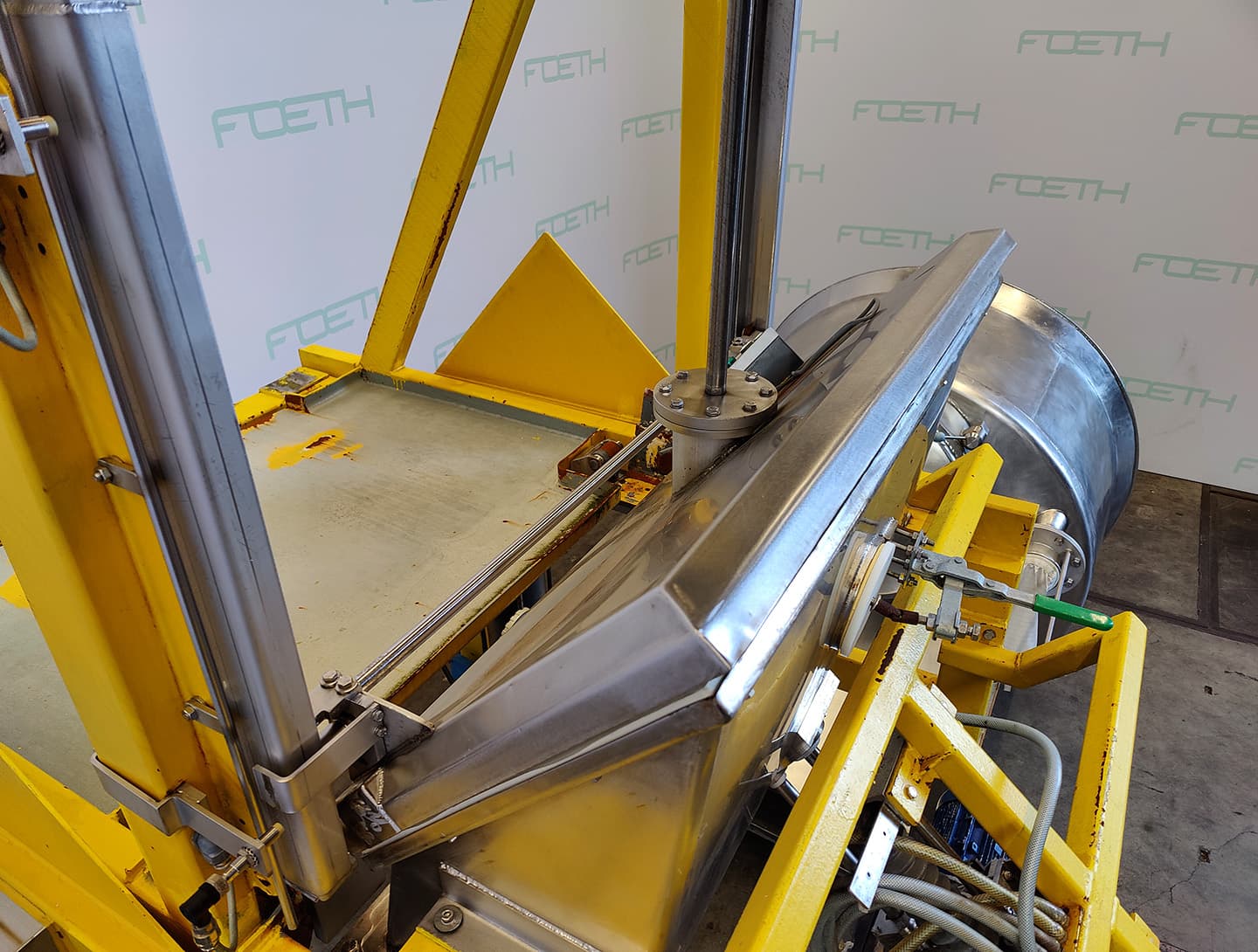 J-Tec Material Handling - Растариватель мешков - image 3