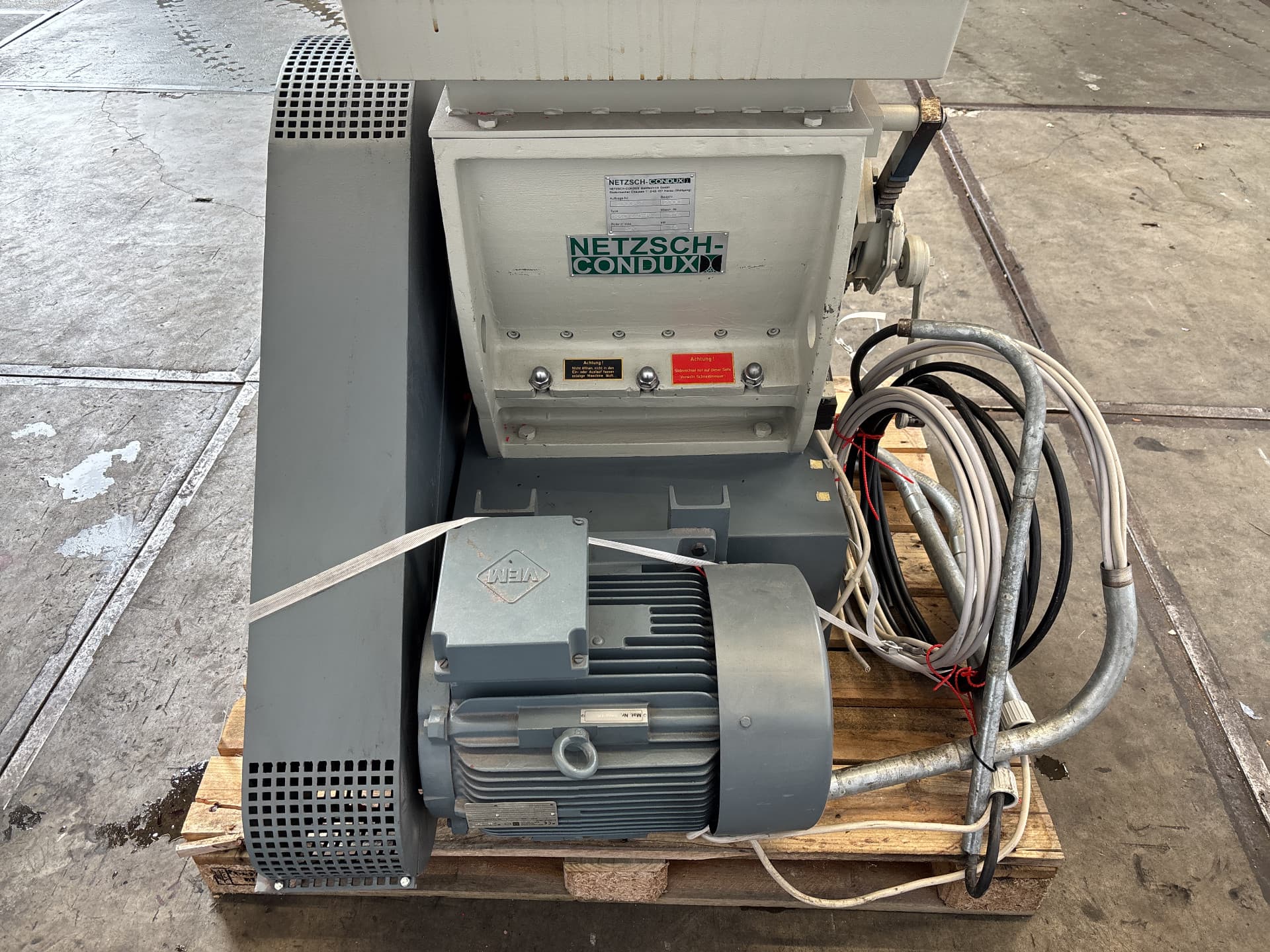 Netzsch Condux CS-320/440 - Гранулятор - image 9