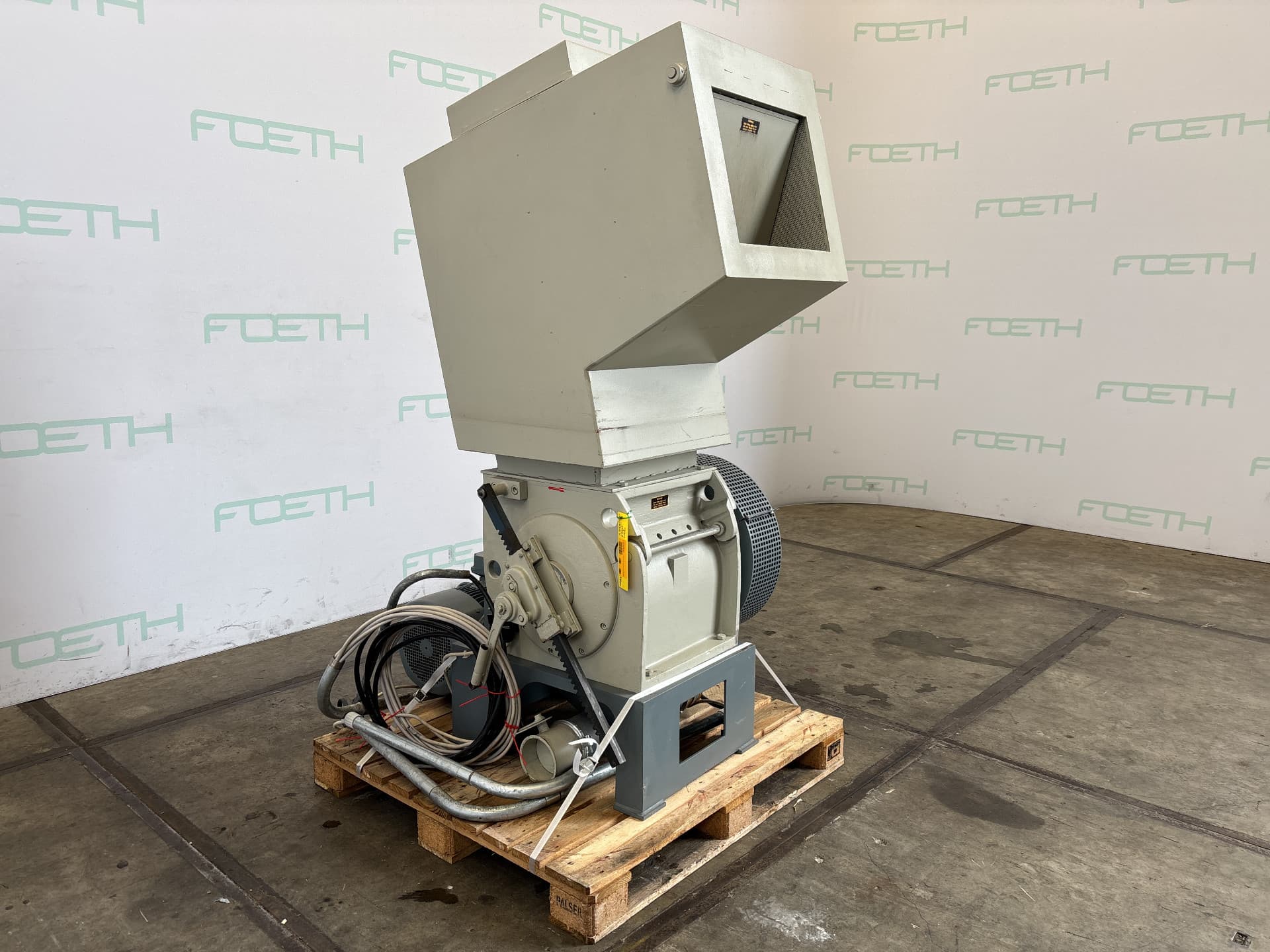 Netzsch Condux CS-320/440 - Гранулятор - image 1