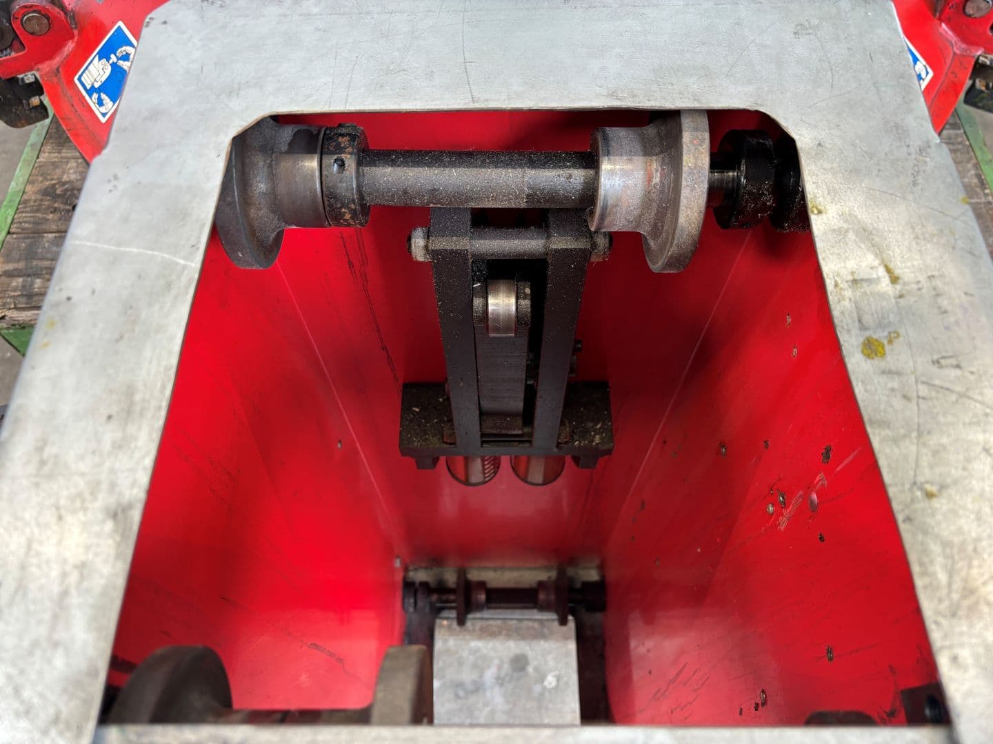 Geiger Squeezing press D-1200-K - Диссольвер - image 11