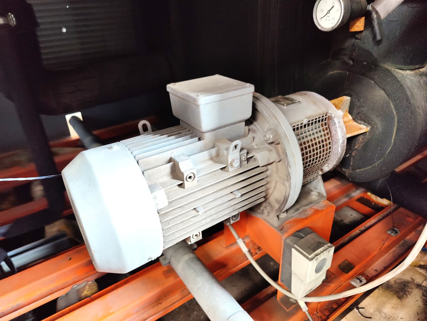 GWK KCL100/46 AZ Chiller - циркуляционный термостат - image 10