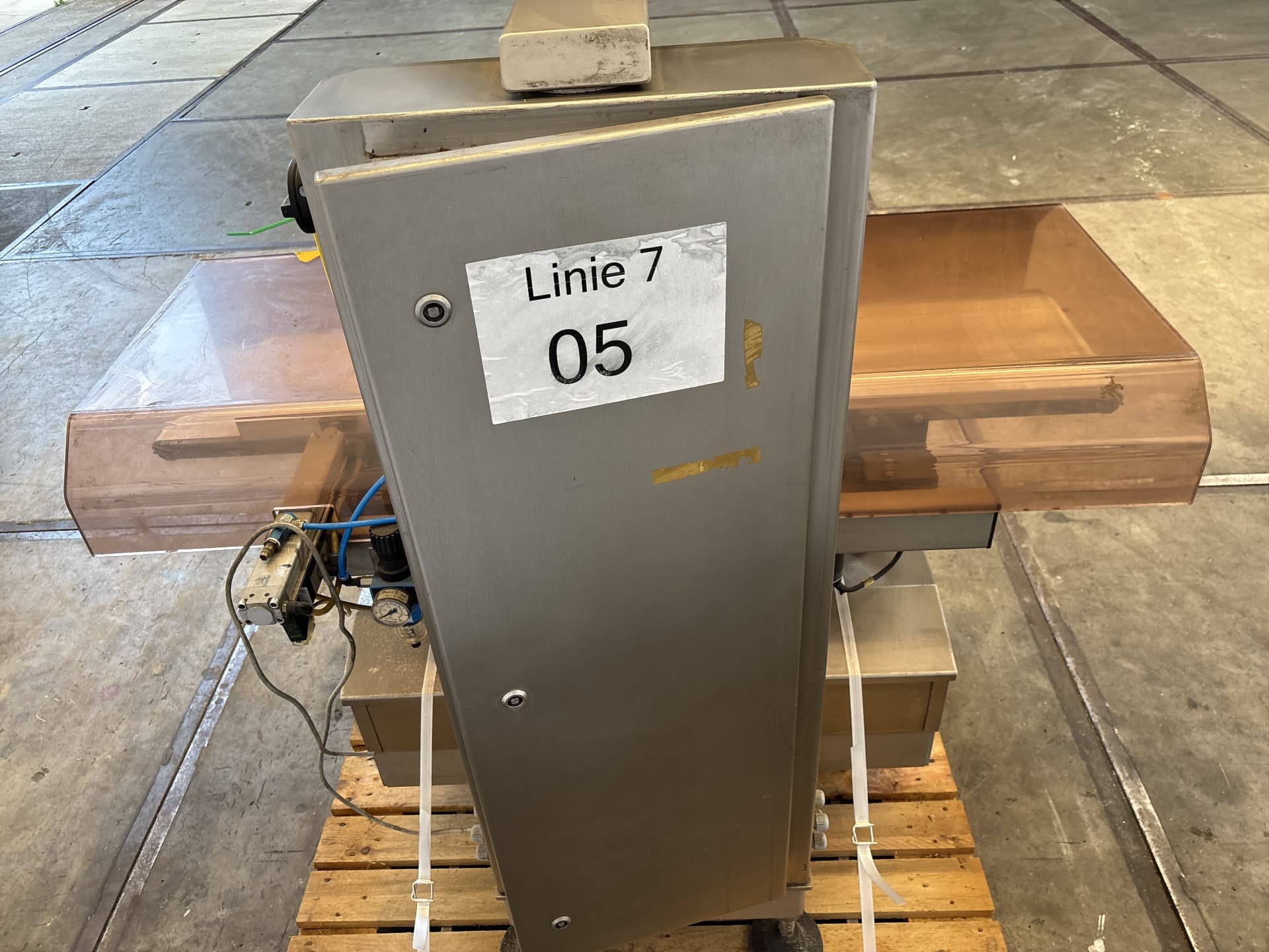 Boekels EWK 2000+/WS checkweigher - Различные система транспортировки - image 8