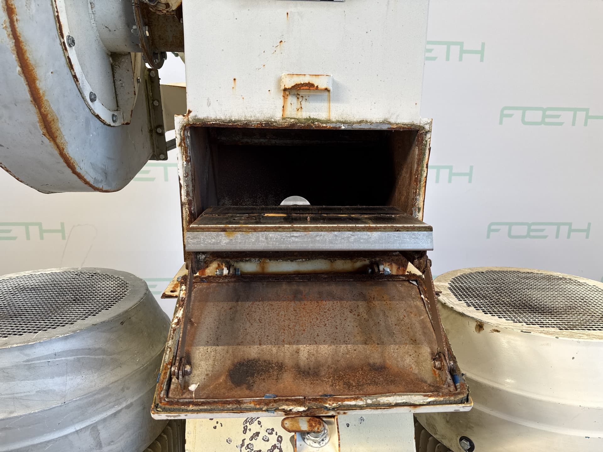 Bühler DFZH-2 with feeder type DFAT-2 - Молотковая мельница - image 19