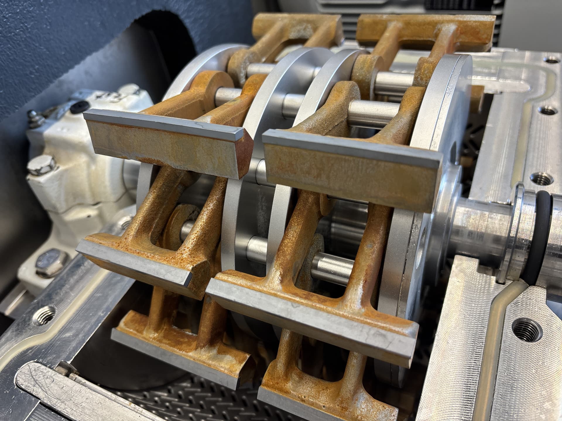 Hosokawa Alpine MP2-W — Cryogenic Milling Line - Молотковая мельница - image 6