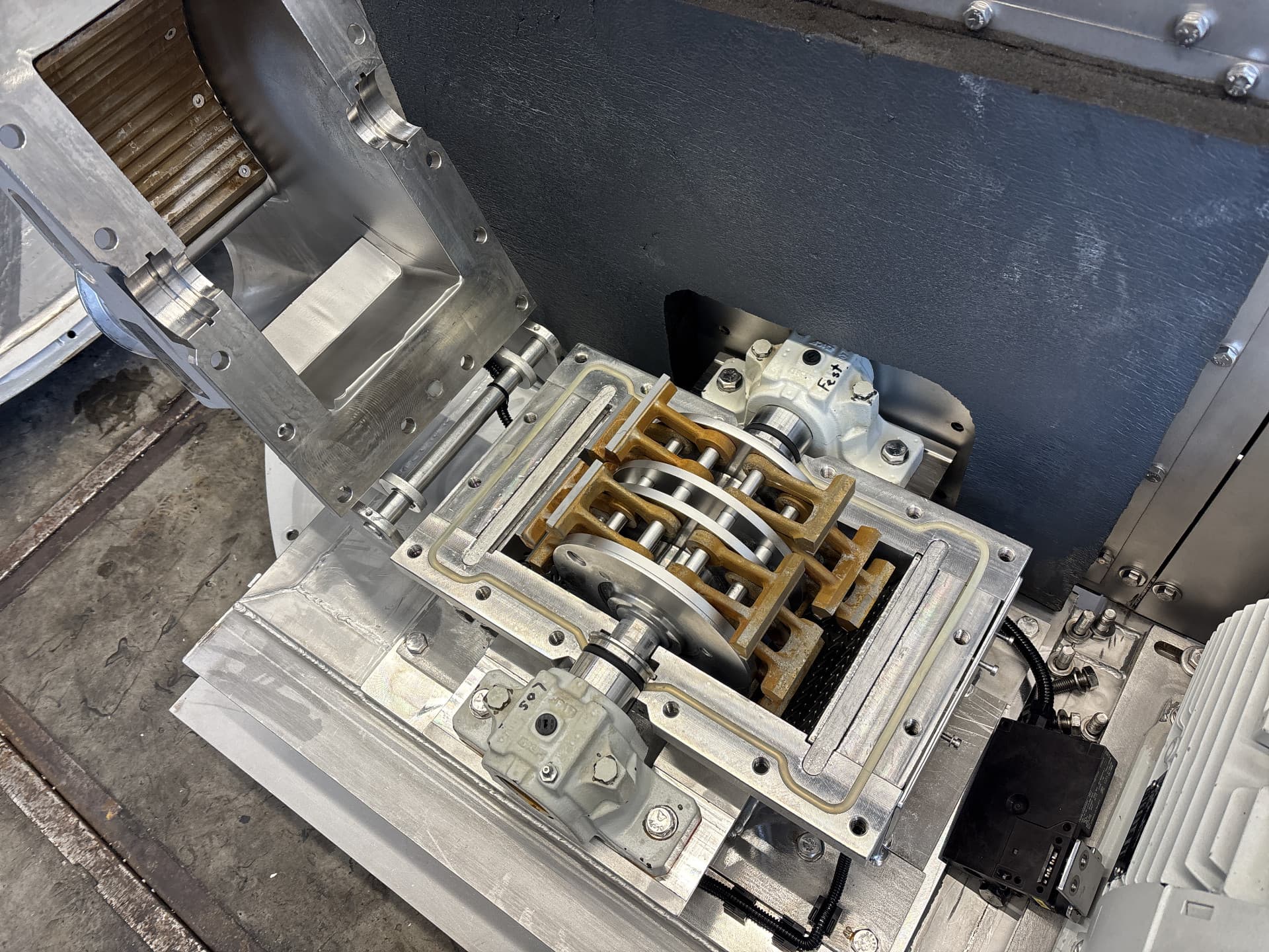 Hosokawa Alpine MP2-W — Cryogenic Milling Line - Молотковая мельница - image 5