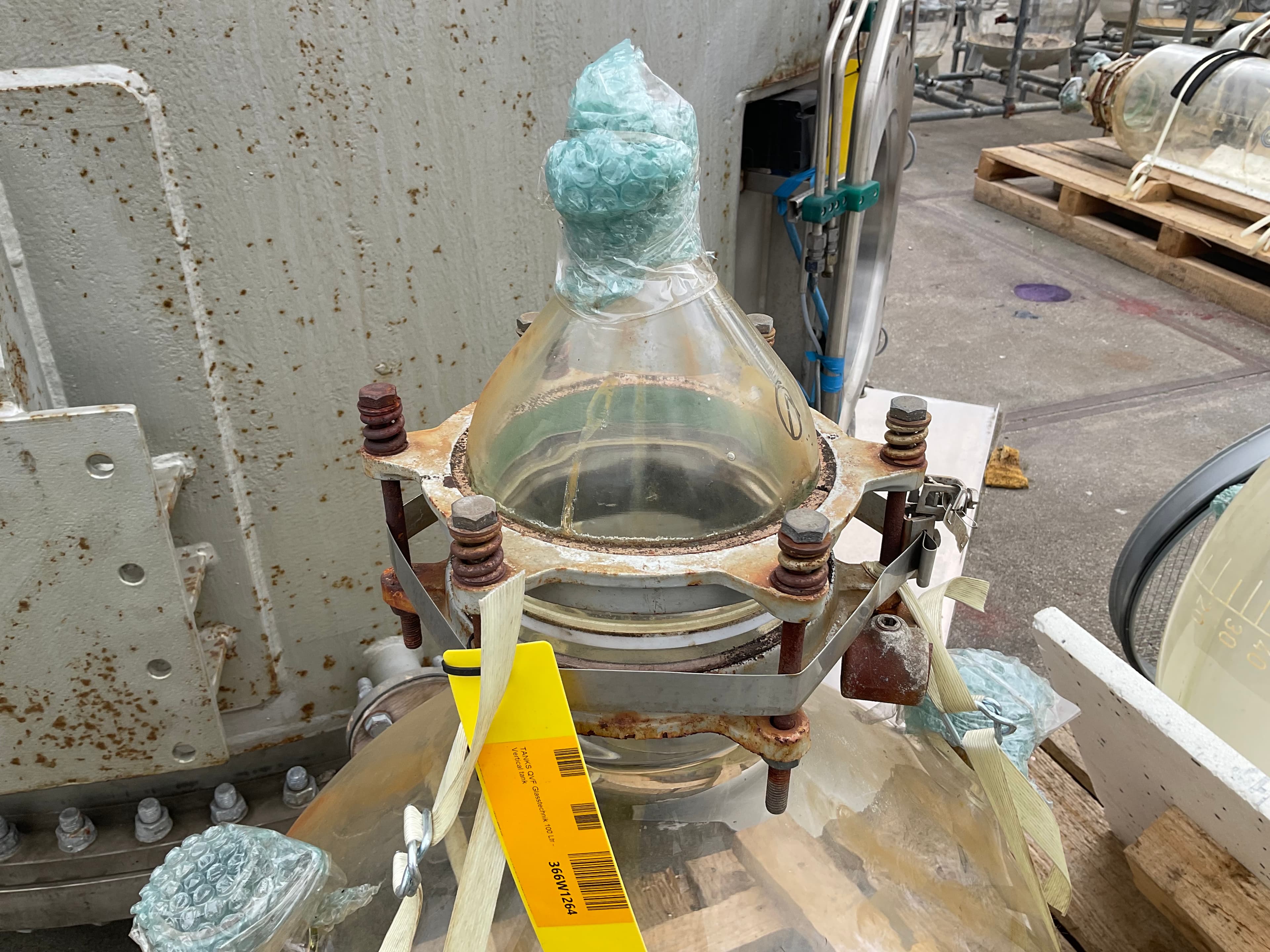 QVF Glasstechnik 100 Ltr - Вертикальный бак - image 3