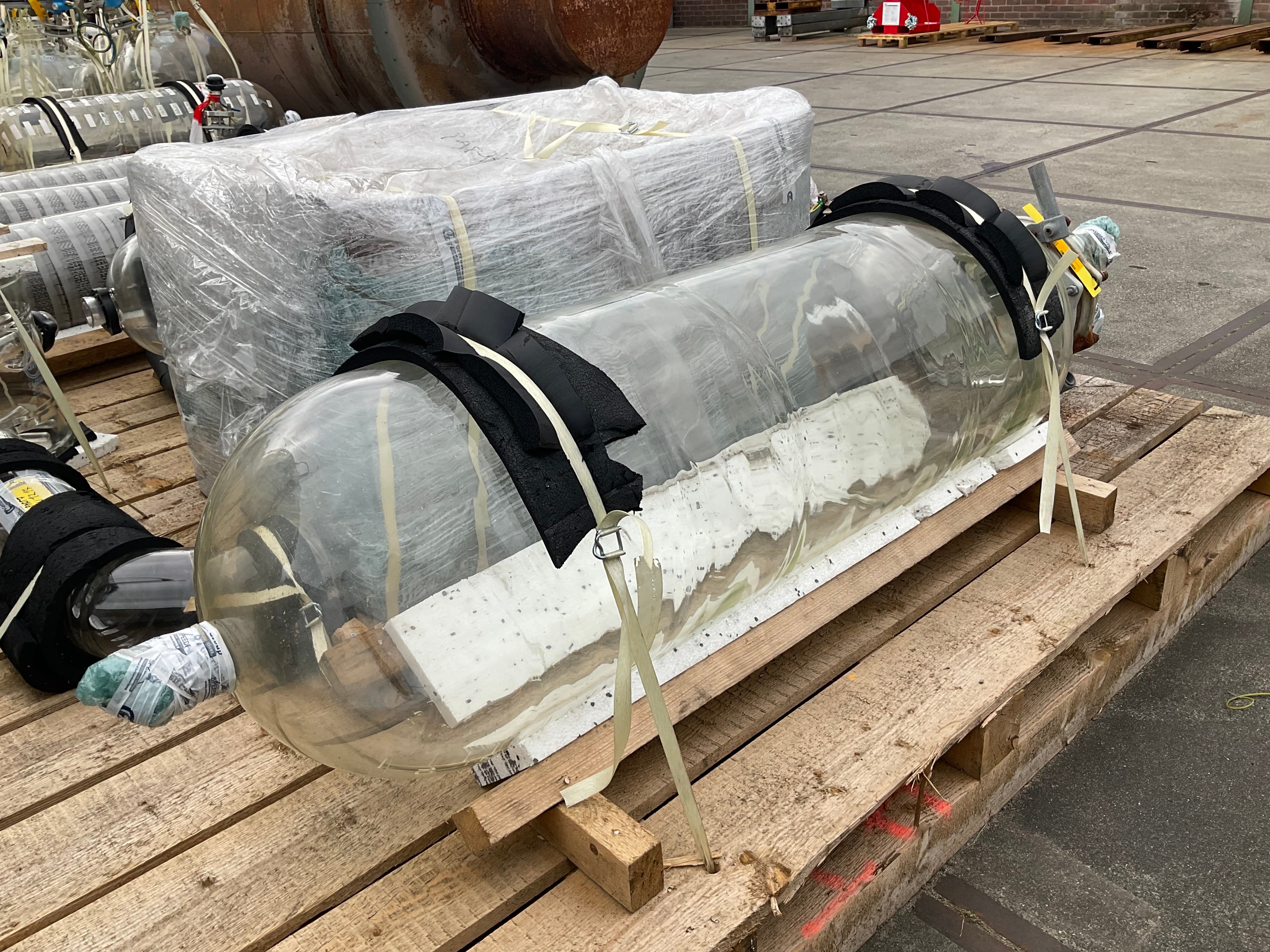 QVF Glasstechnik 200 Ltr - Вертикальный бак - image 2