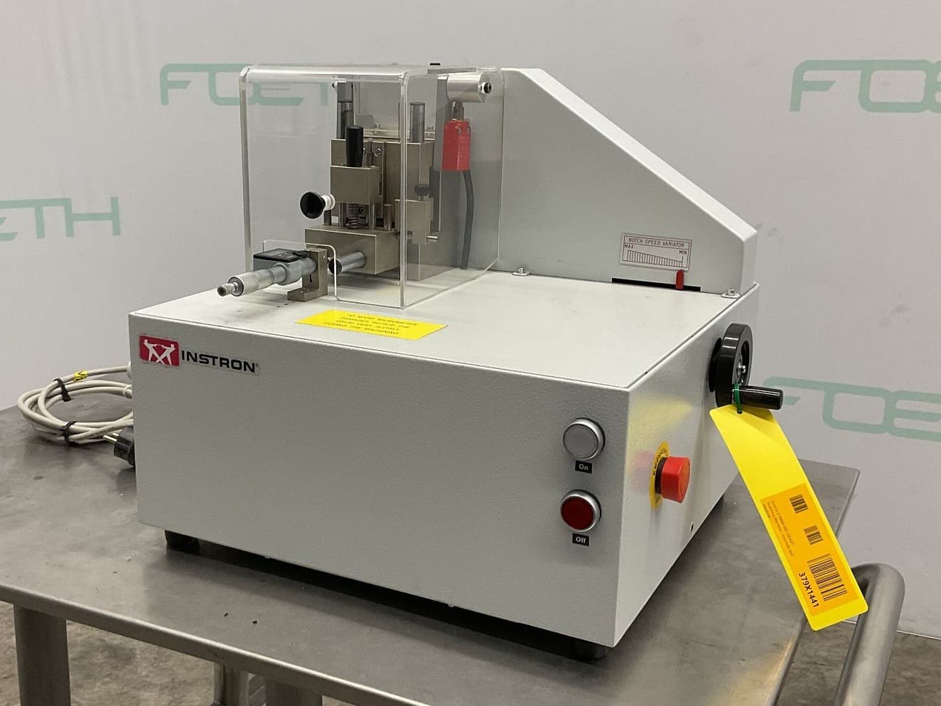 Ìnstron C-6898-000 CEAST Notching Machine - Устройство для определения вязкости - image 1