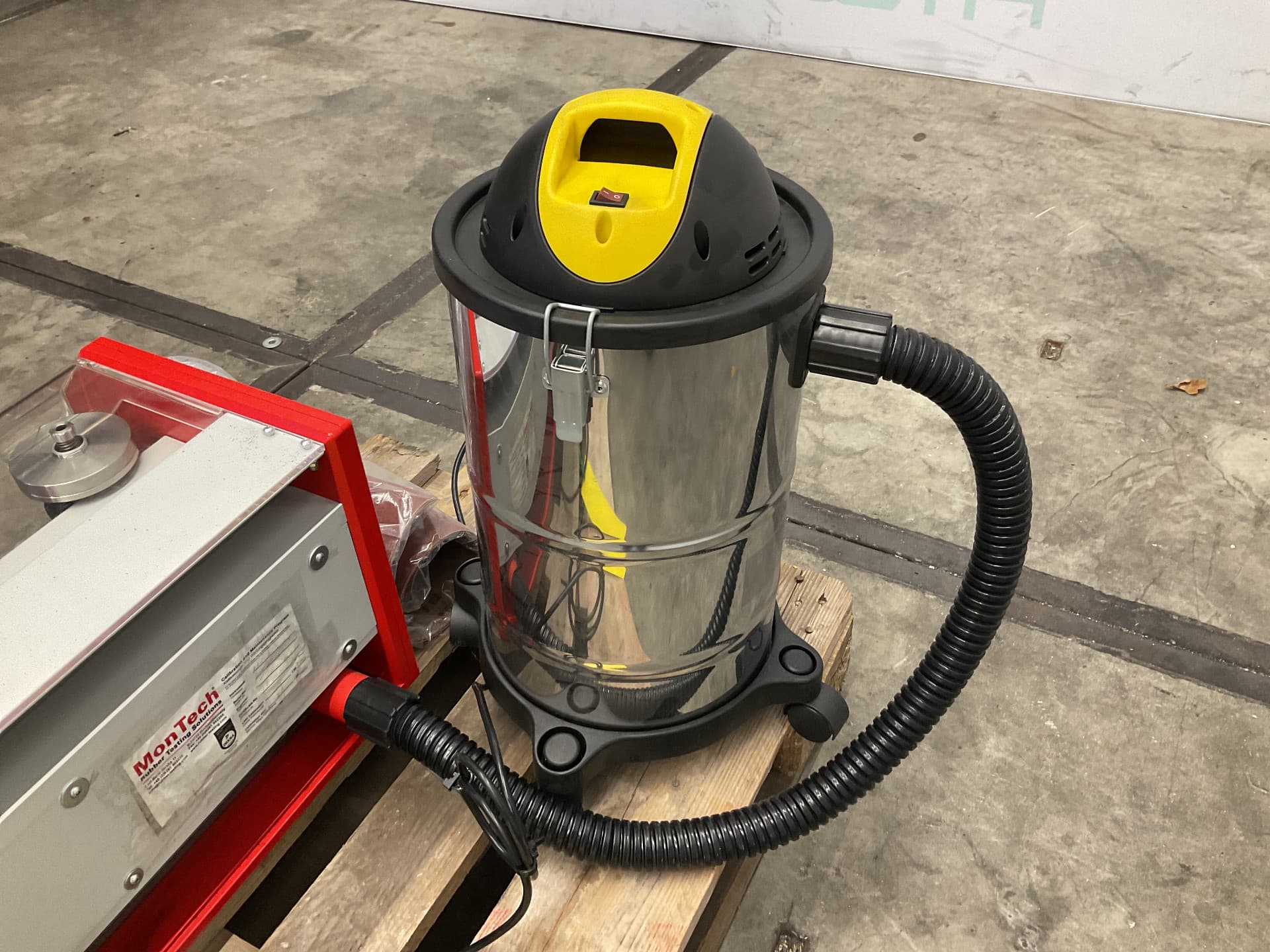 MonTech Abrasion tester ABR 3000 - Устройство для определения вязкости - image 8