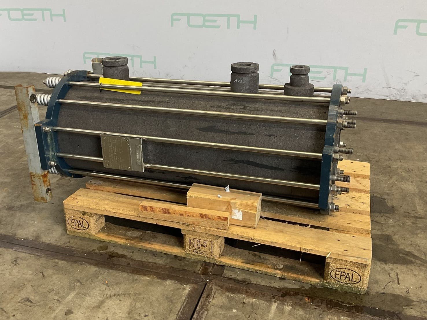 Gab Neumann Annular Groove graphite heat exchanger (22 l) - Кожухотрубчатый теплообменник - image 1