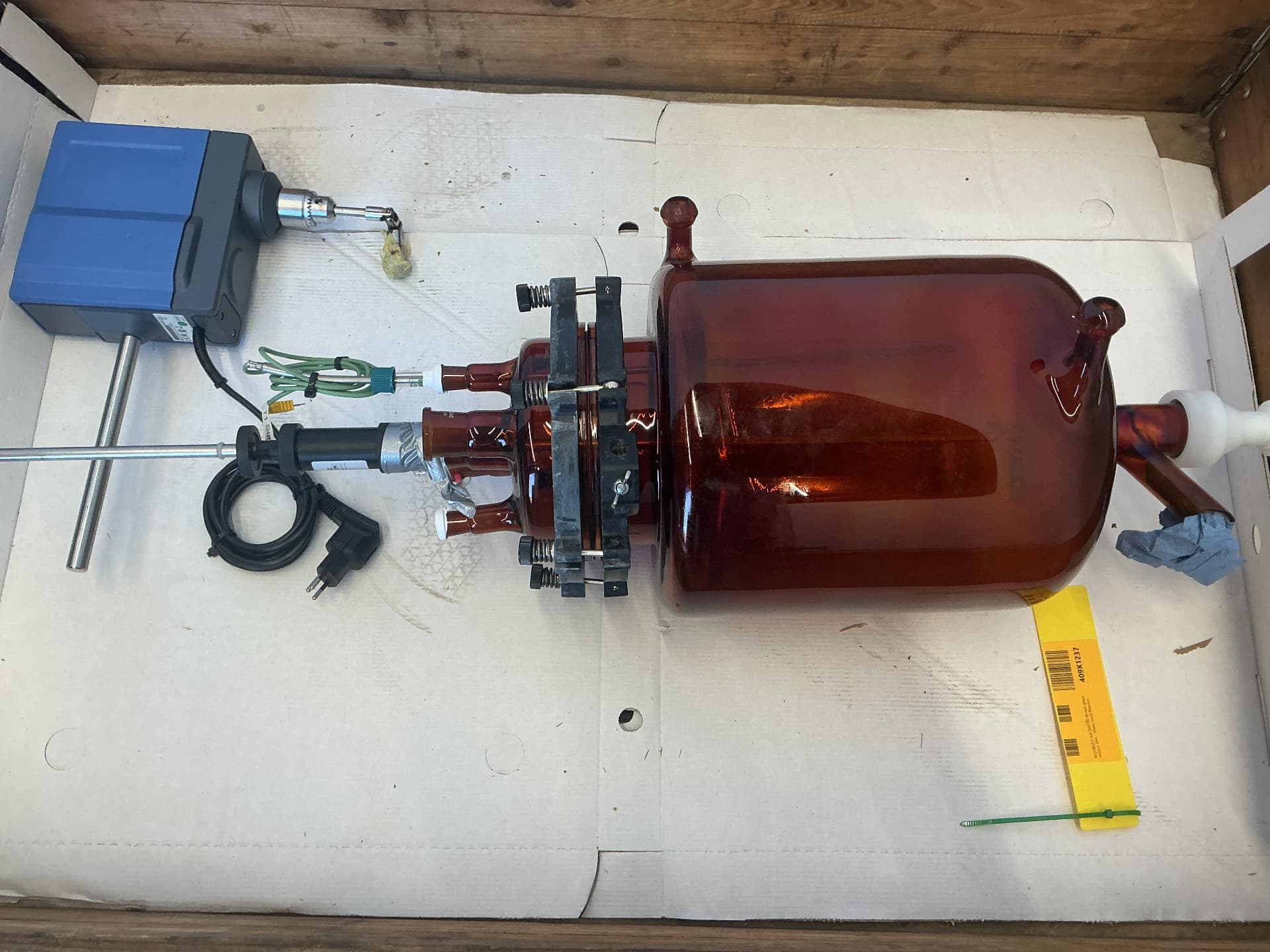 SCHMIZO AG 10 L Brown glass reactor Skid - Стеклянный реактор - image 3