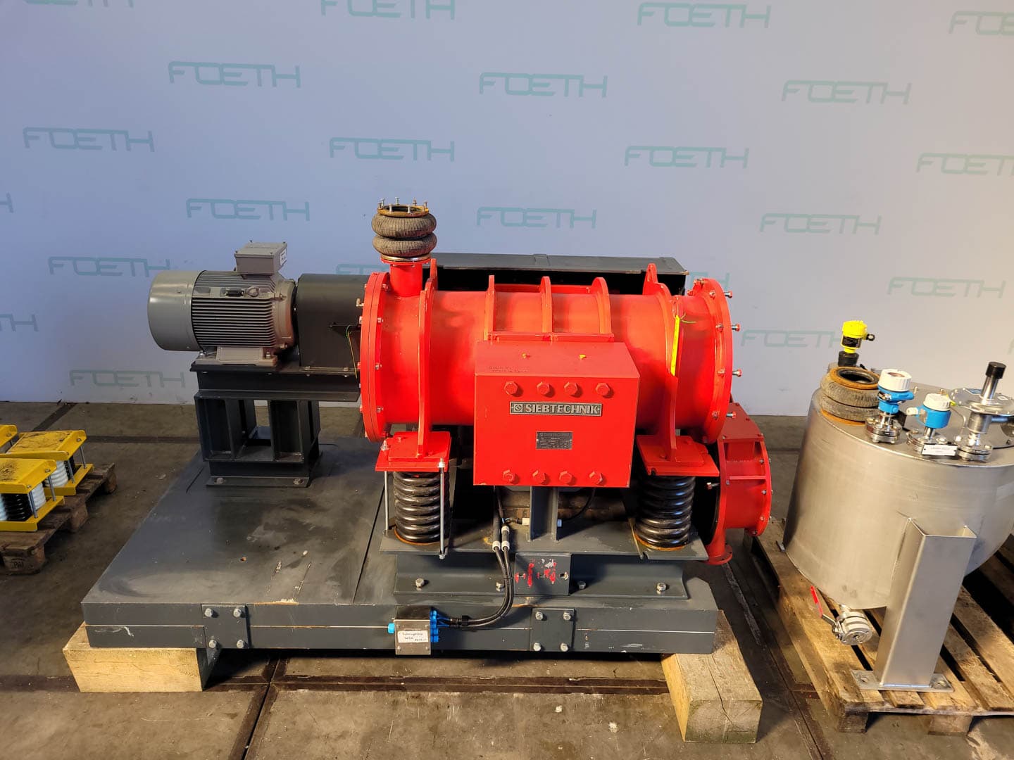 Siebtechnik Exzenterschwingmühle ESM 504-1 KS - Шаровая дробилка - image 1