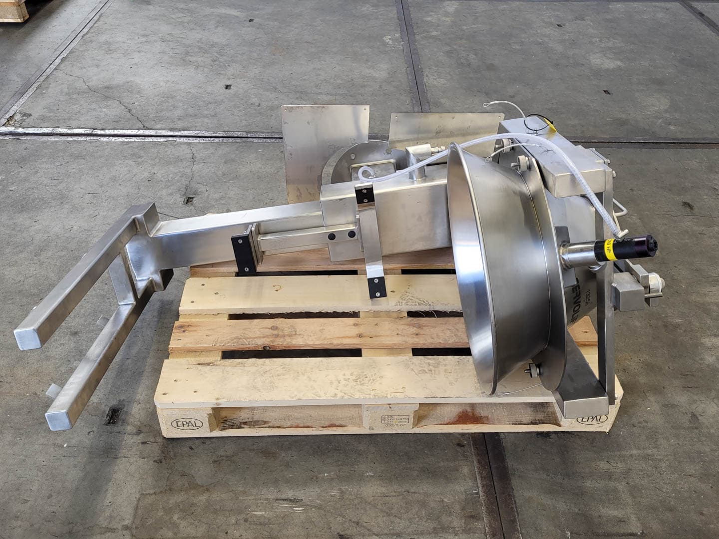 Servolift drum tipper - Подъемно-поворотная машина - image 2