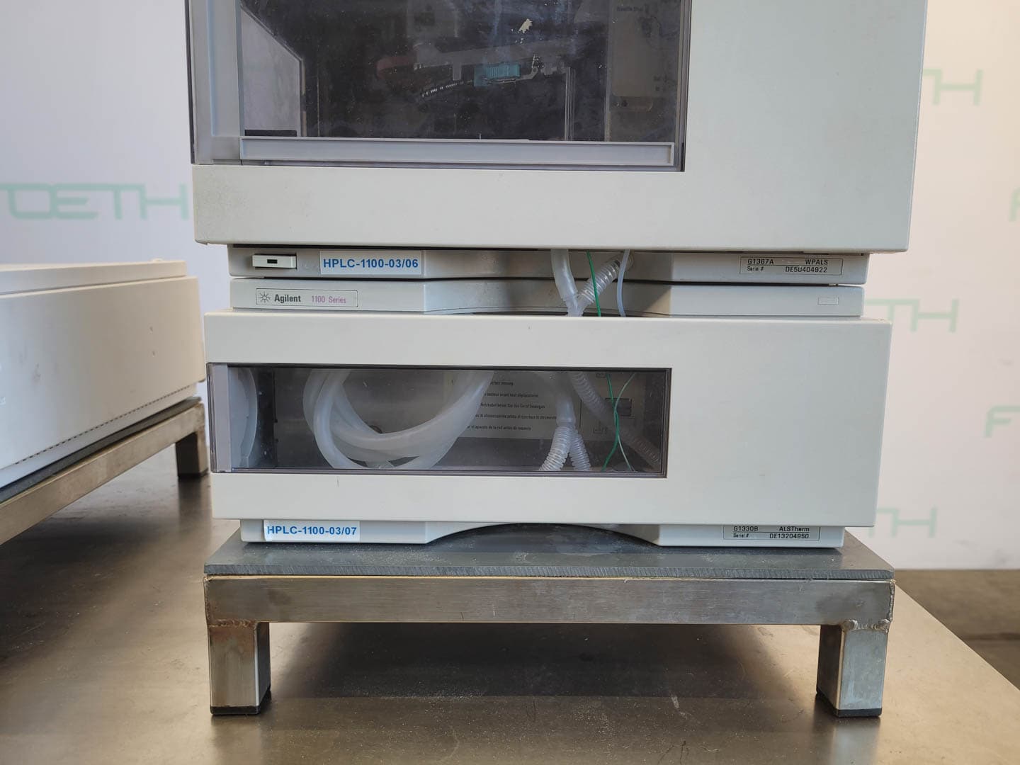 Agilent Technologies HPLC 1100 Serie - Изолятор - image 17